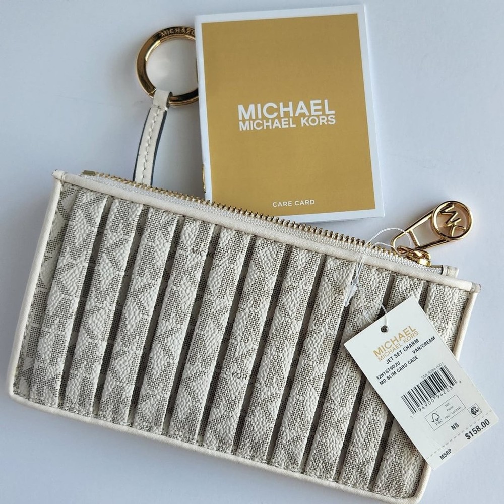 NWT Michael Kors Jet Set Charm Medium Slim Card Case
